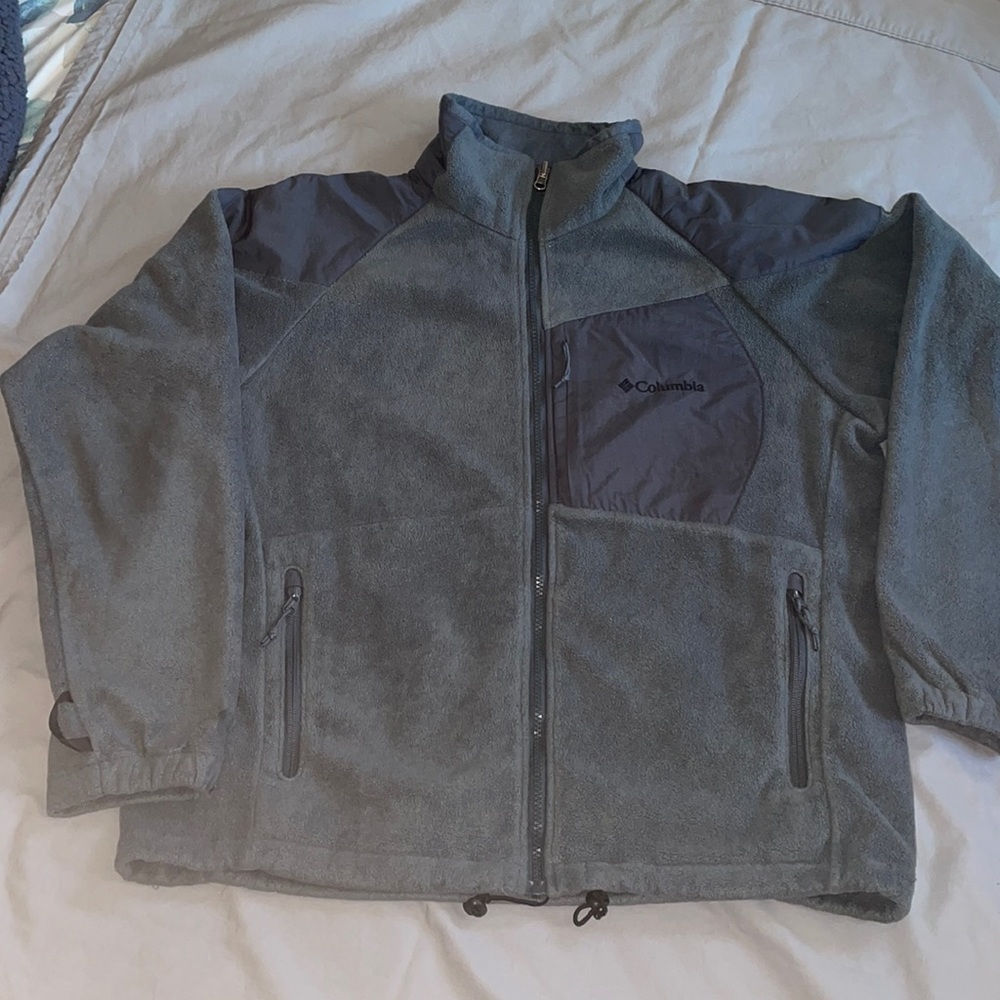 Columbia Zip Up